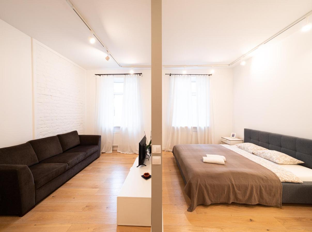 Lacplesa loft-style residence Riga Exterior foto